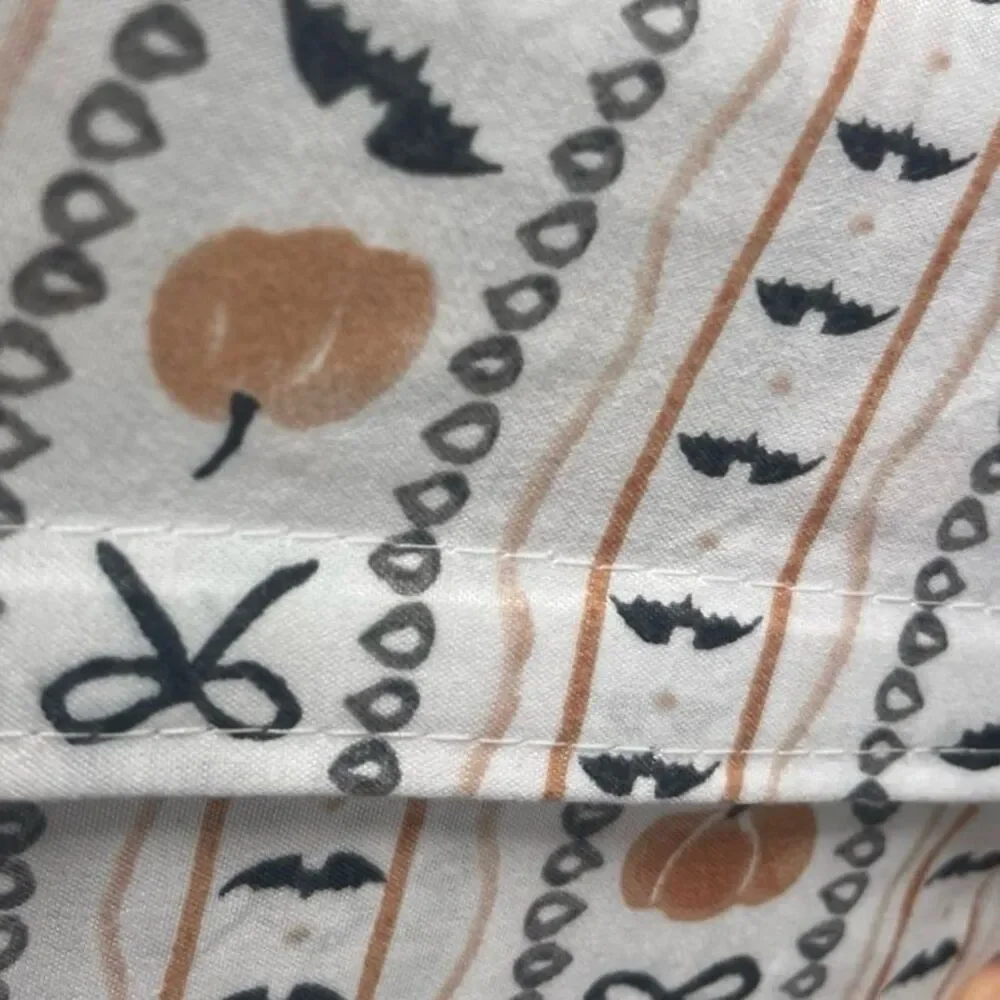 Cupcakes & Cashmere Halloween Bows Bats Pumpkins Sheet Set (Queen)